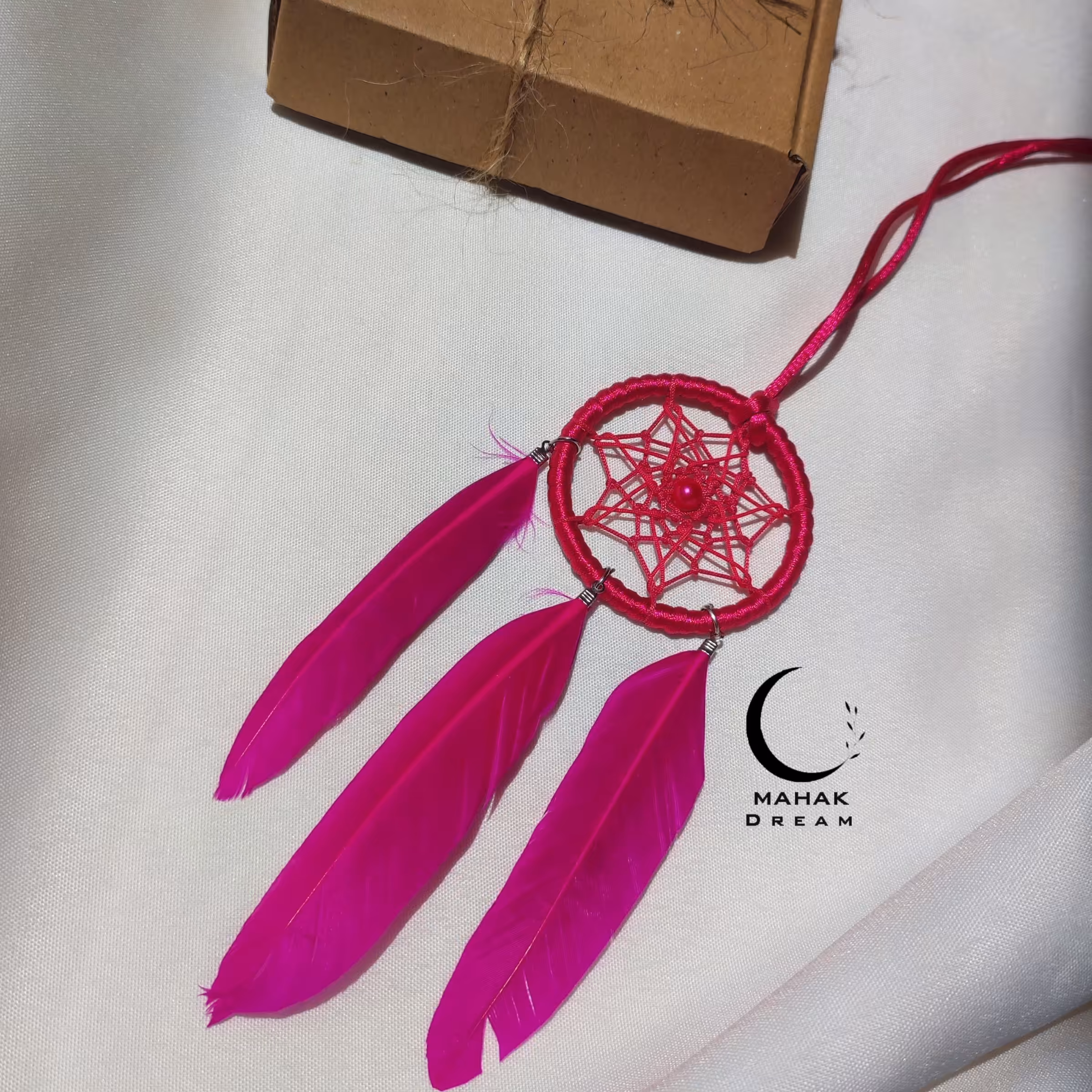 آویز ماشین صورتی 