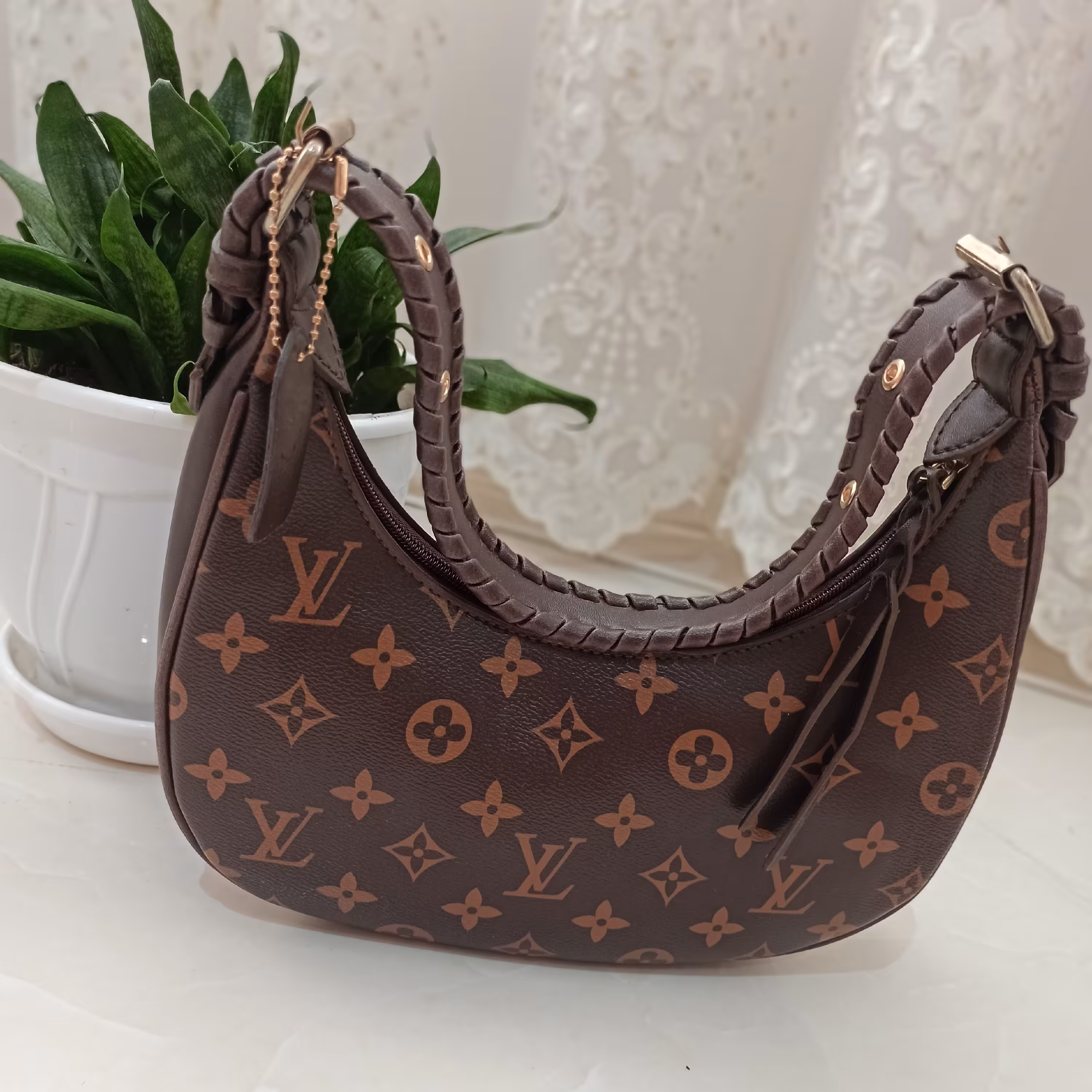 کیف زنانه دستی بلند ال وی