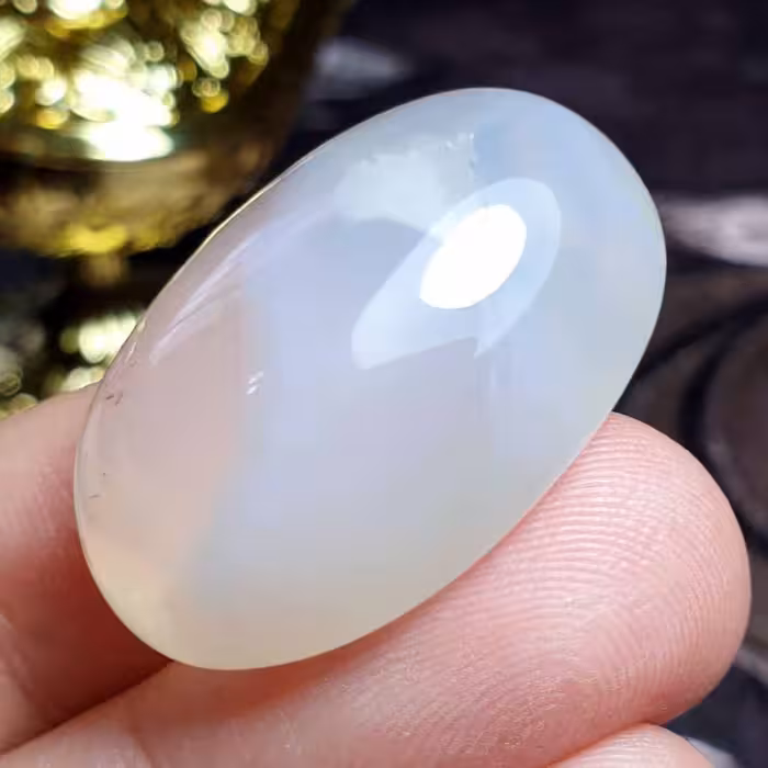 نگین درشت فوق العاده زیبای عقیق کبود خاص اصل معدنی
کد  25978