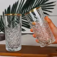 لیوان لب طلایی تایملس