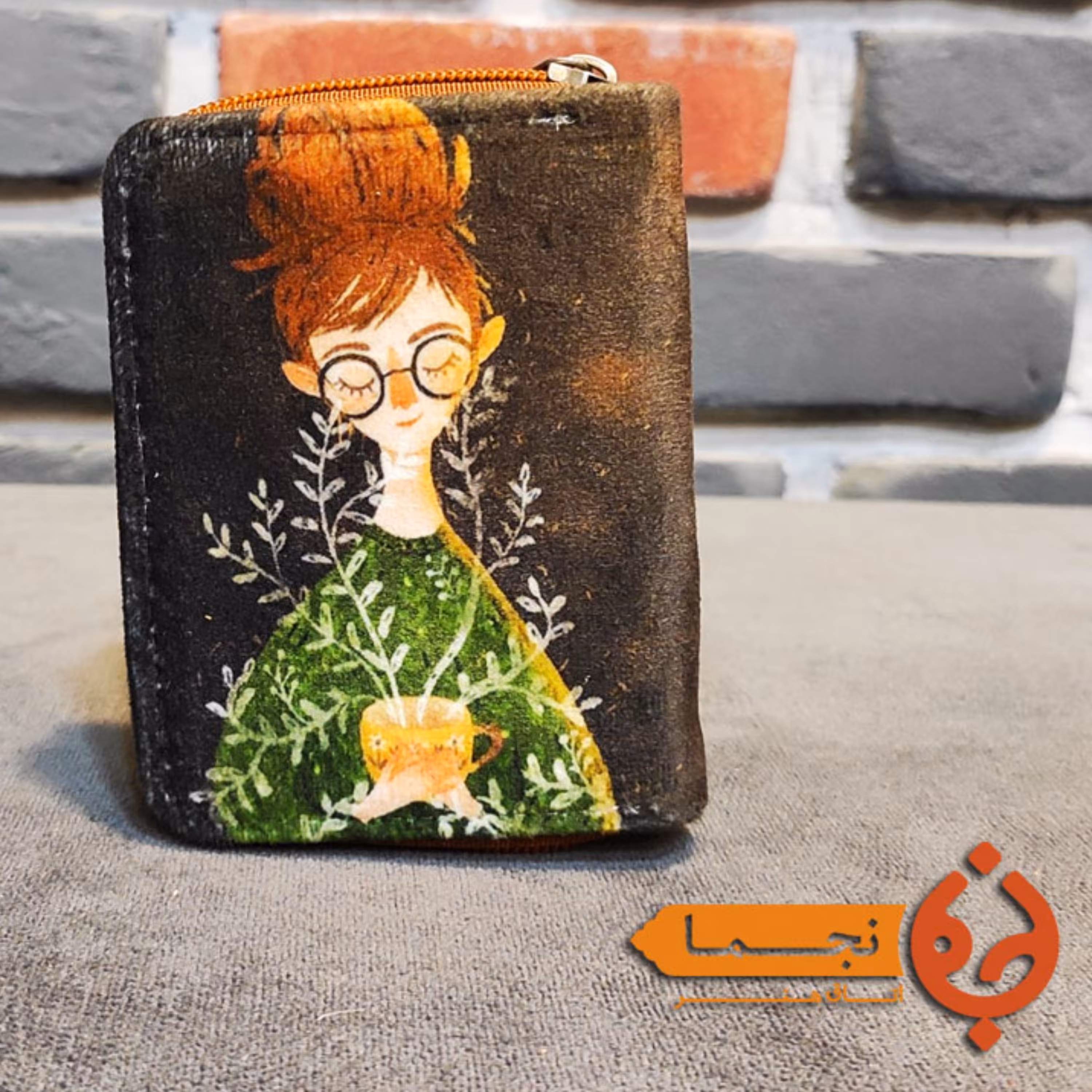 جا کارتی دور زیپ مخمل کوبیده و چرم مصنوعی طرح دختر 01