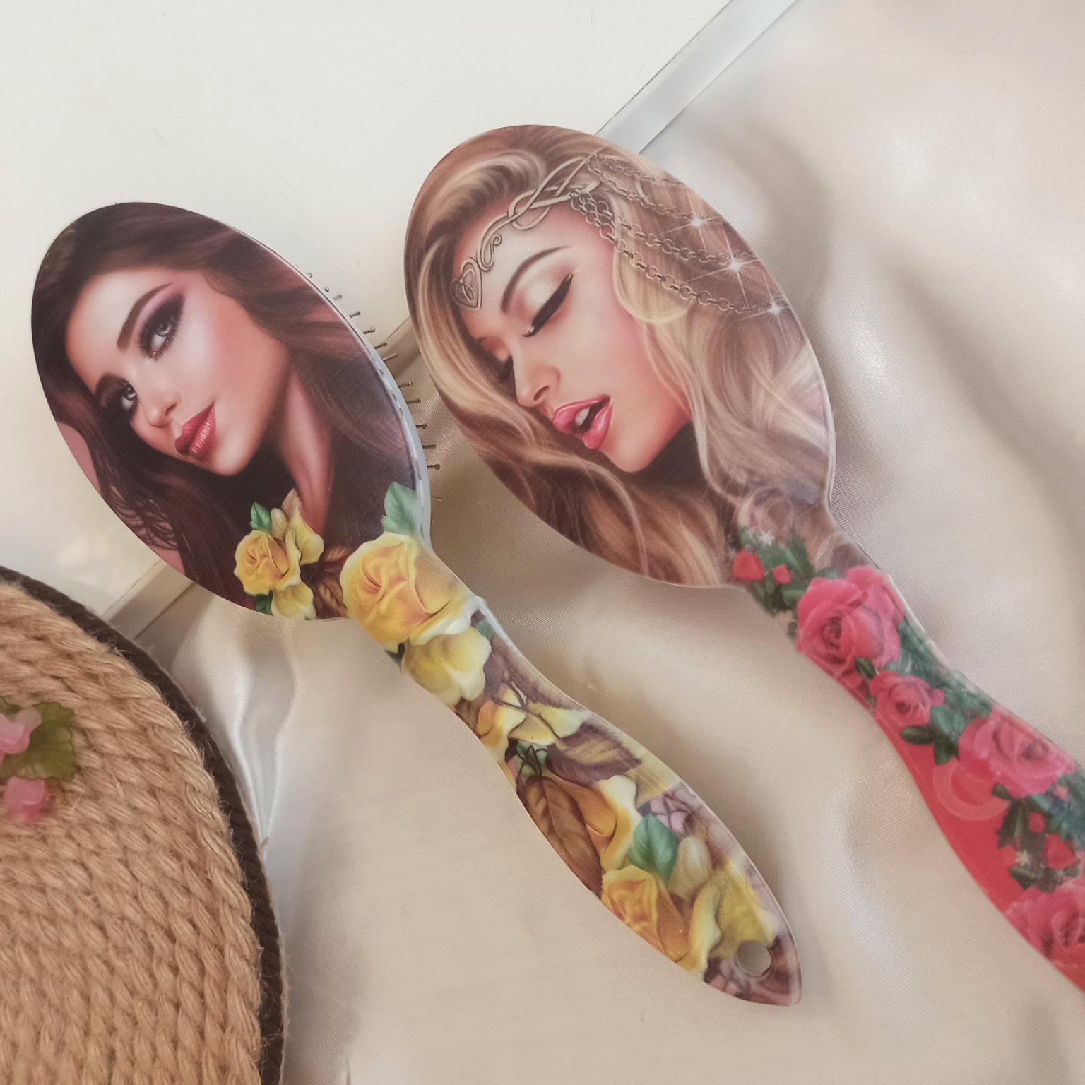برس موی زنانه بزرگ طرح چاپی با طراحی جذاب
