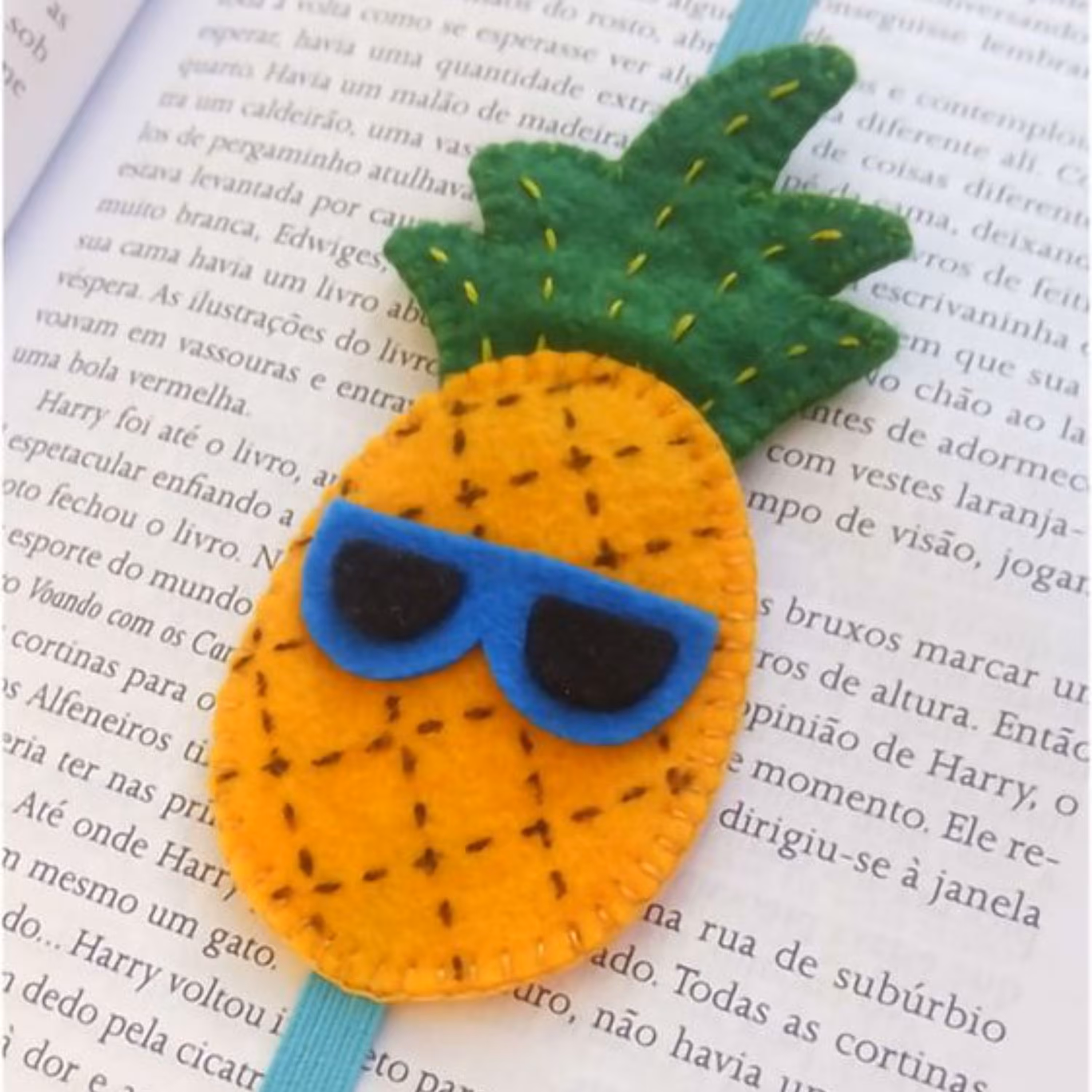 بوک مارک نمدی (طرح آناناس)- تقریبا 5 سانت