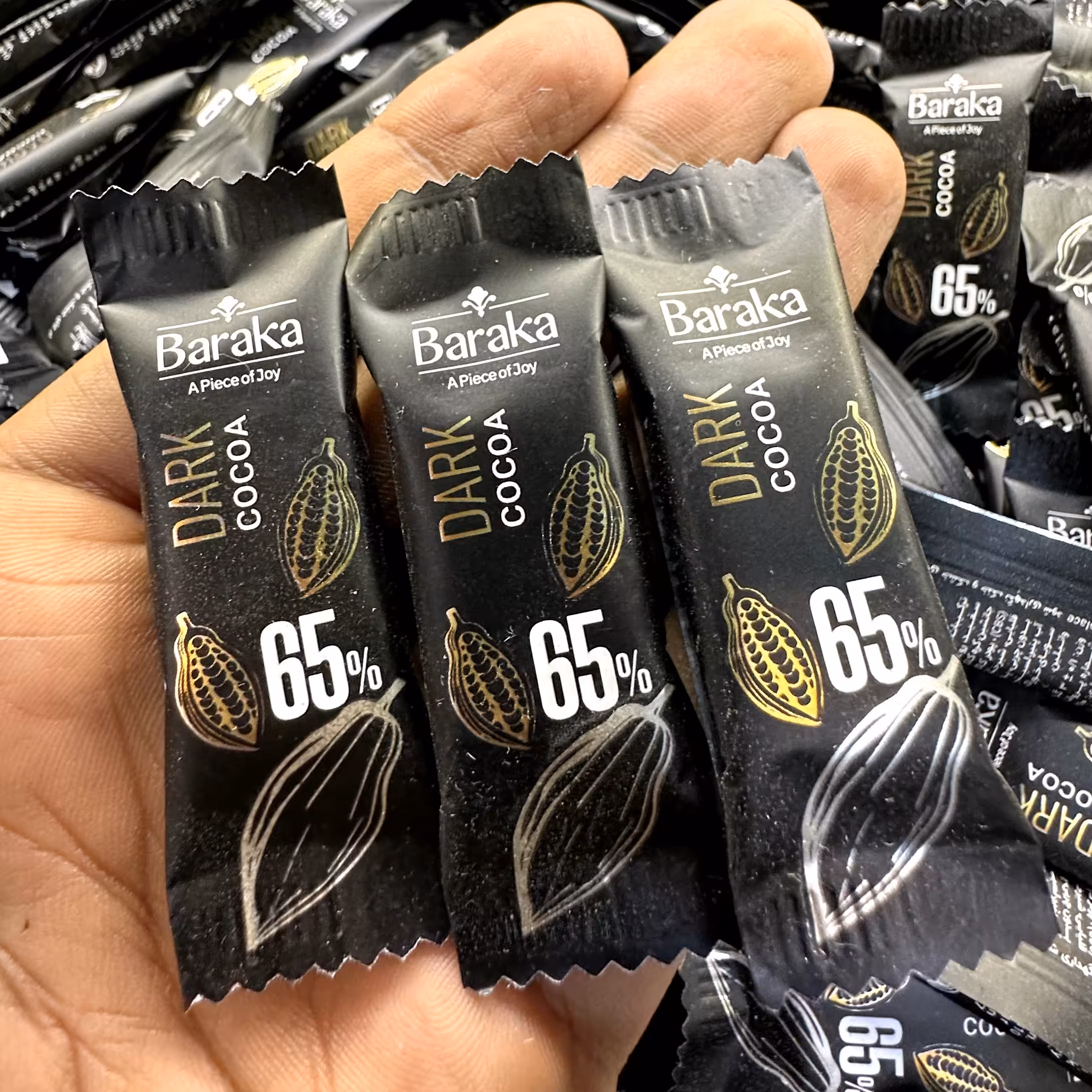 شکلات تلخ باراکا 65درصد 3گرمی خوشمزه 500 گرم آجیل و خشکبار مهران 