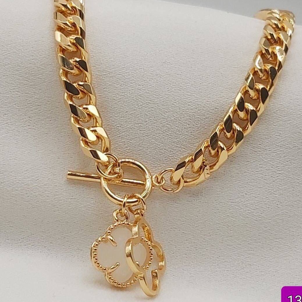 گردنبند زنانه رنگ ثابت بدون حساسیت با زنجیر  مدل 14013