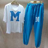 تیشرت و شلوار