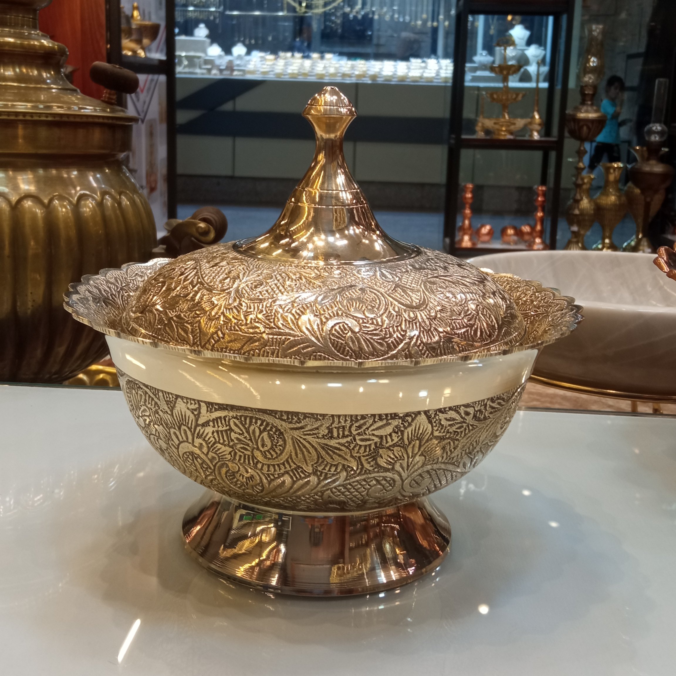 شکلات خوری برنجی هندی