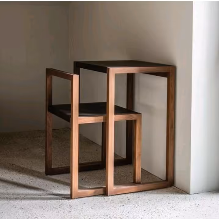 میز تحریر و صندلی کم جا