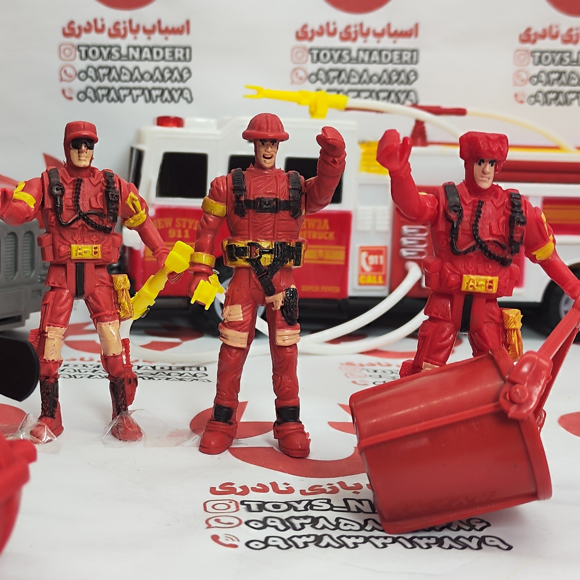 ست آتش نشانی به همراه فیگور آتش نشان ها