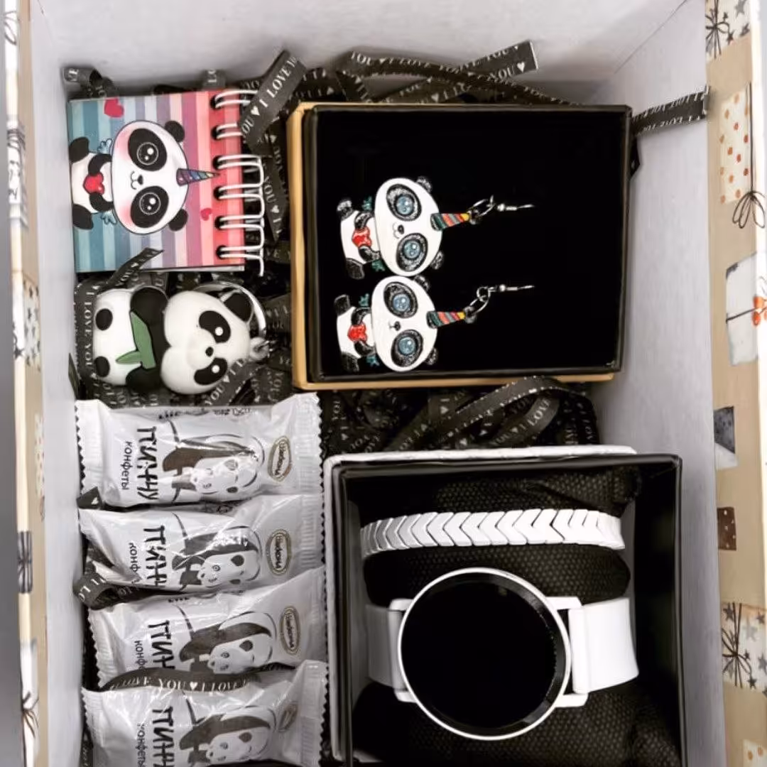 ست ساعت و دستبند باکس ساعت و دستبند برای کادوی ولنتاین پک ساعت و دستبند برای کادوی ولنتاین