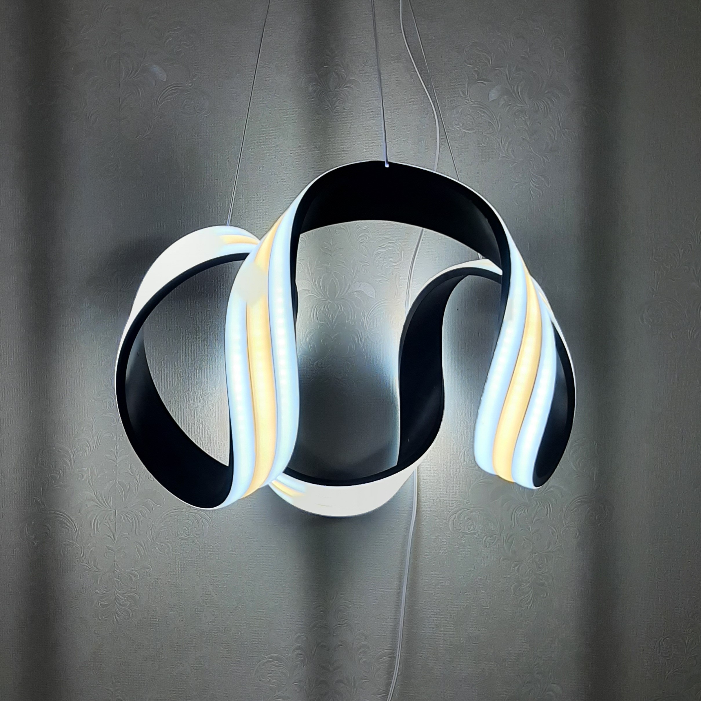 لوستر مدرن سه لاین روشنایی طرح زین یه پر