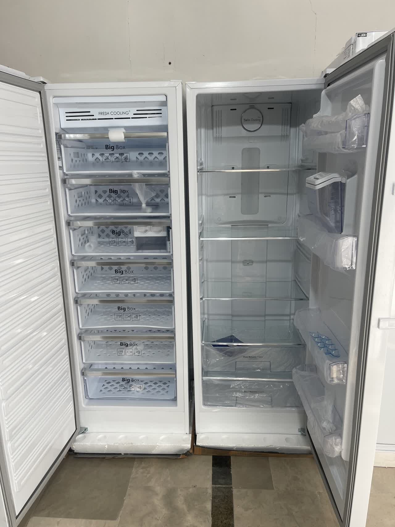 یخچال و فریزر دوقلو 20 فوت آنتیک نقره ای یخساز اتوماتیک مدل F65-R6517458-1