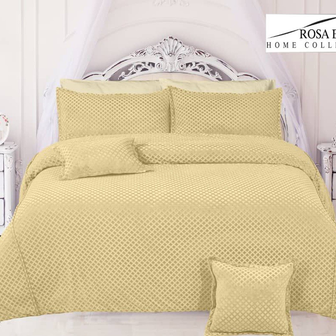 روتختی مخمل ترک دونفره درجه یک 8 تیکه کیفیت و دوخت عالی طرح 1402 شیک و خاص خردلی