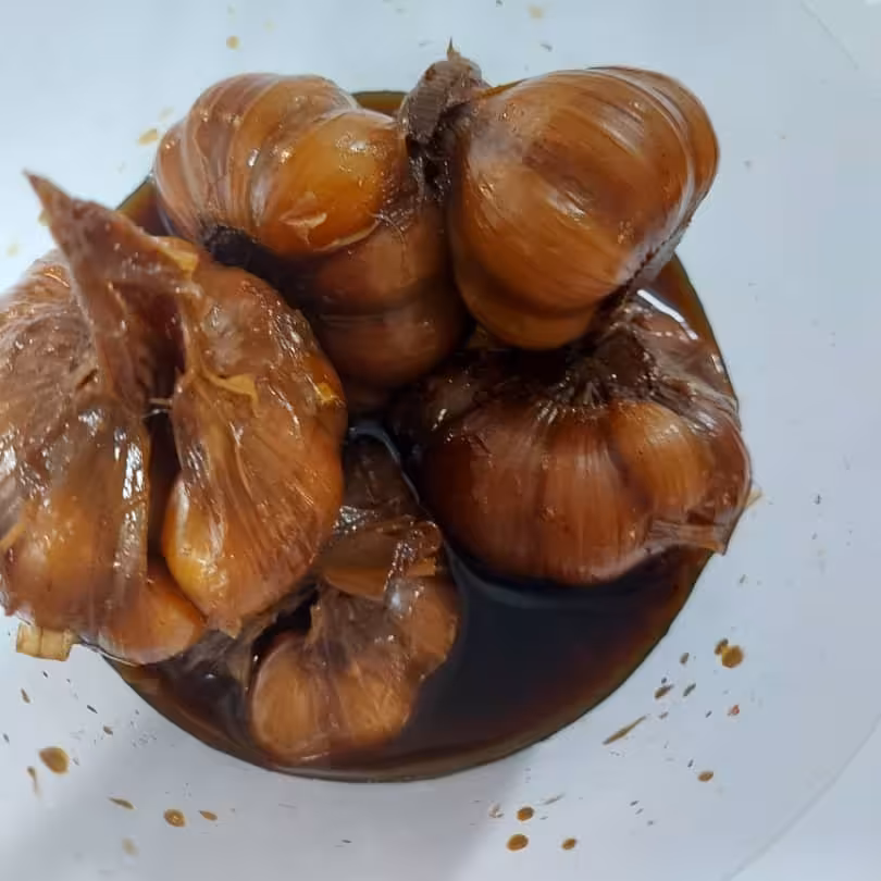 سیر ترشی هفت ساله خانگی 