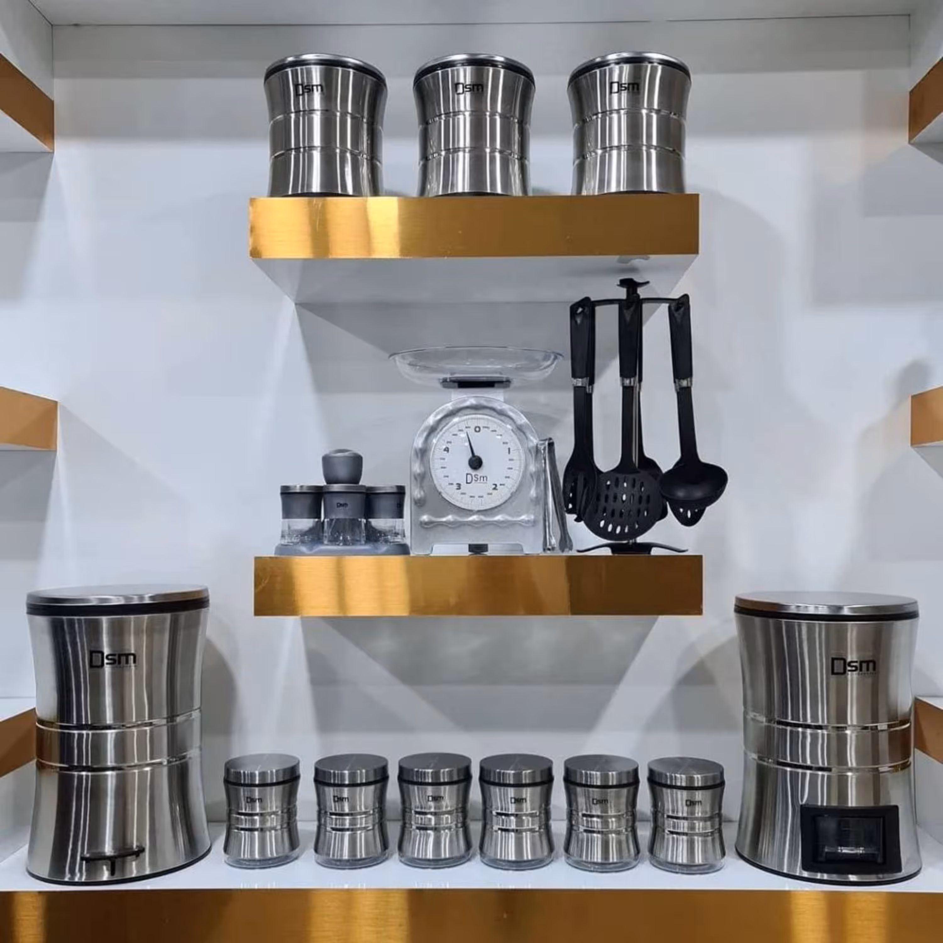 سرویس آشپزخانه 29 پارچه استیل DSM