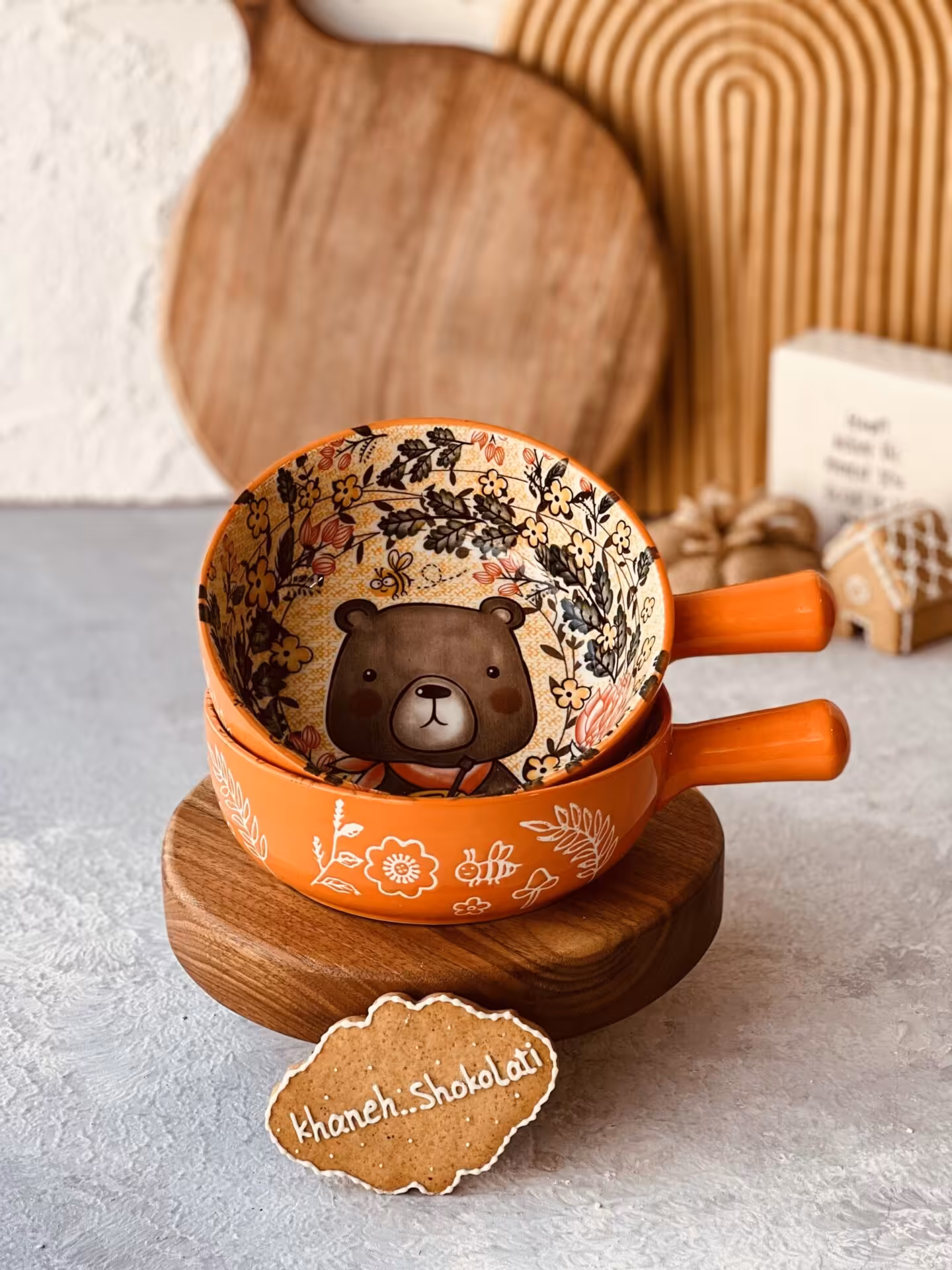 تابه سرامیکی گرد دسته دار خرسی