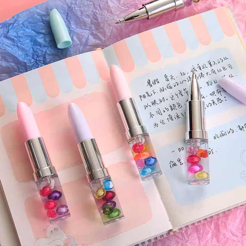 خودکار فانتزی آکواریومی طرح رژ لب 2