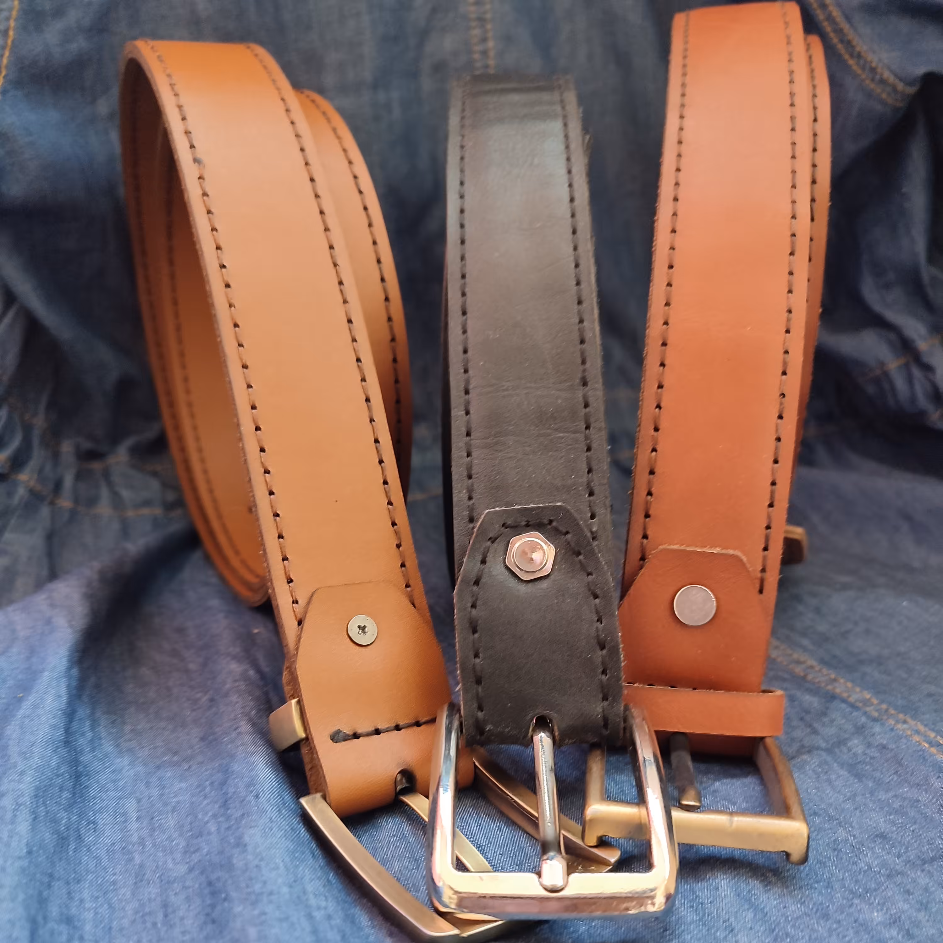 کمربند چرم گاوی دست دوز