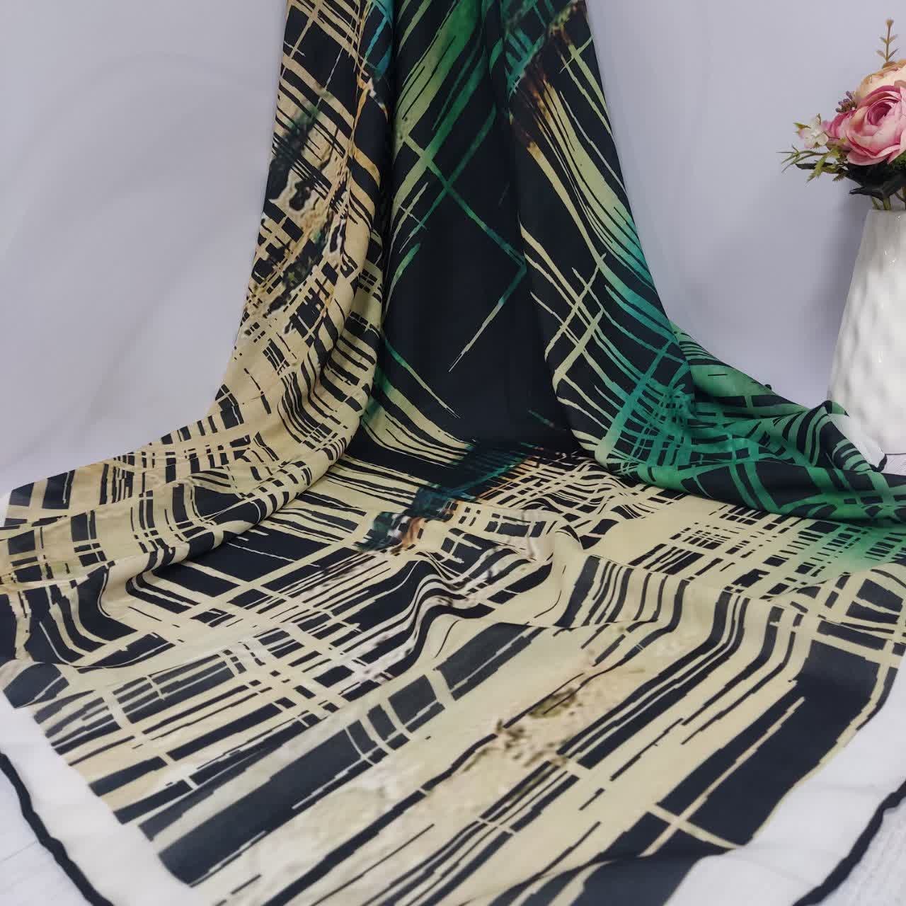 روسری نخی وال درجه یک
کد 008