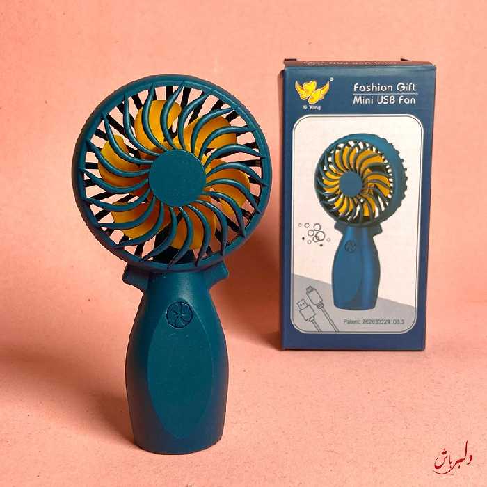 قدرت خنک کنندگی بالا

قابل استفاده به عنوان پنکه رومیزی

کارکرد به دو صورت شارژی و یا با برقی

دارای کابل USB