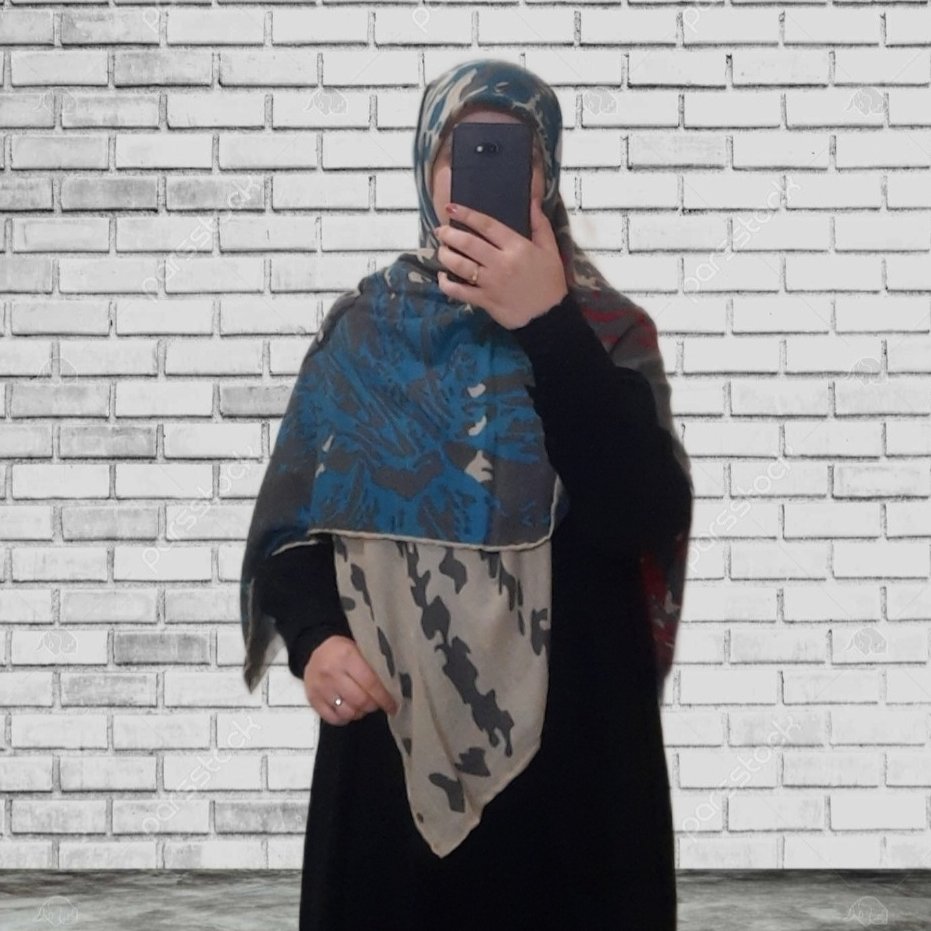 روسری نخی کجراه، مناسب پاییز وزمستان، دور دست دوز،باایستایی عالی،قواره140