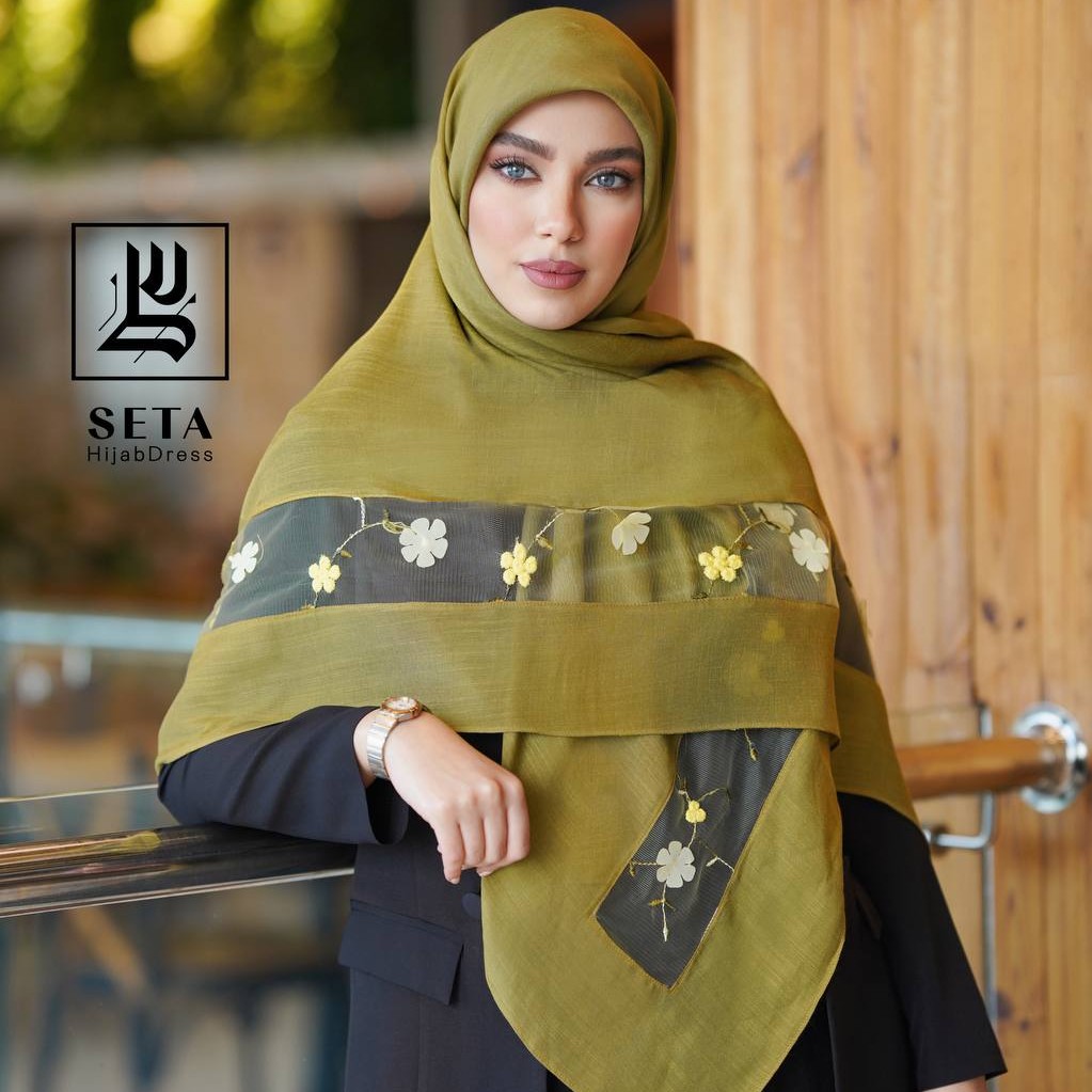 روسری شیک و مجلسی نخی تور گلدار سبز سدری
