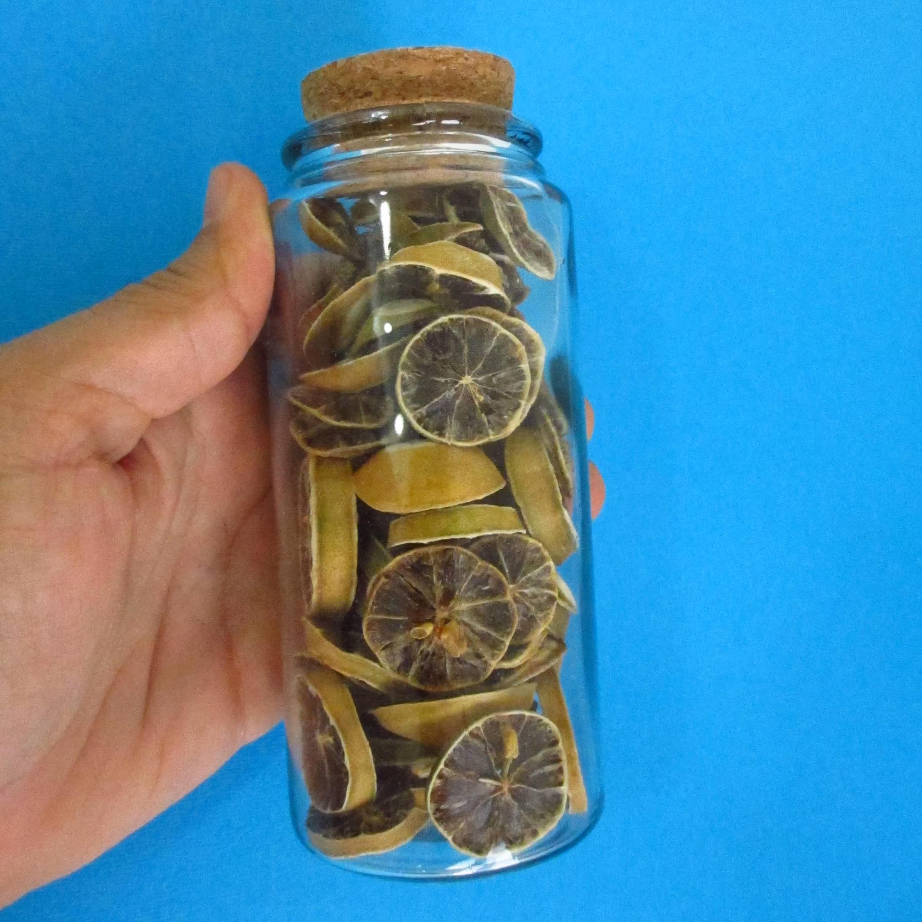 شیشه ادویه طرح آلپ ارتفاع 15 سانتیمتر با درب چوب پنبه شش عددی