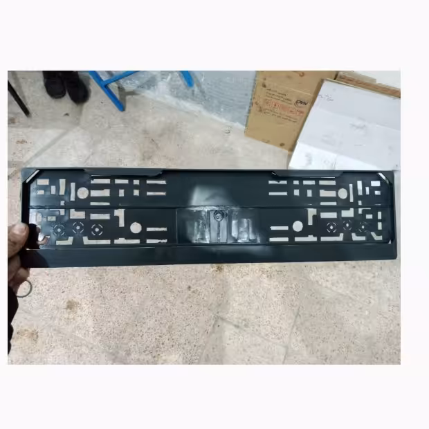 قاب پلاک خودرو 100عددبرای همه مدل  ساده رنگ مشکی 