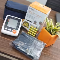 فشارسنج دیجیتالی پانگائو