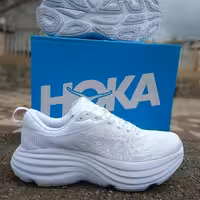 111 کتونی هوکا مردانه ویتنامی مناسب ورزش و پیاده روی رنگ سفید لژ دارHOKA