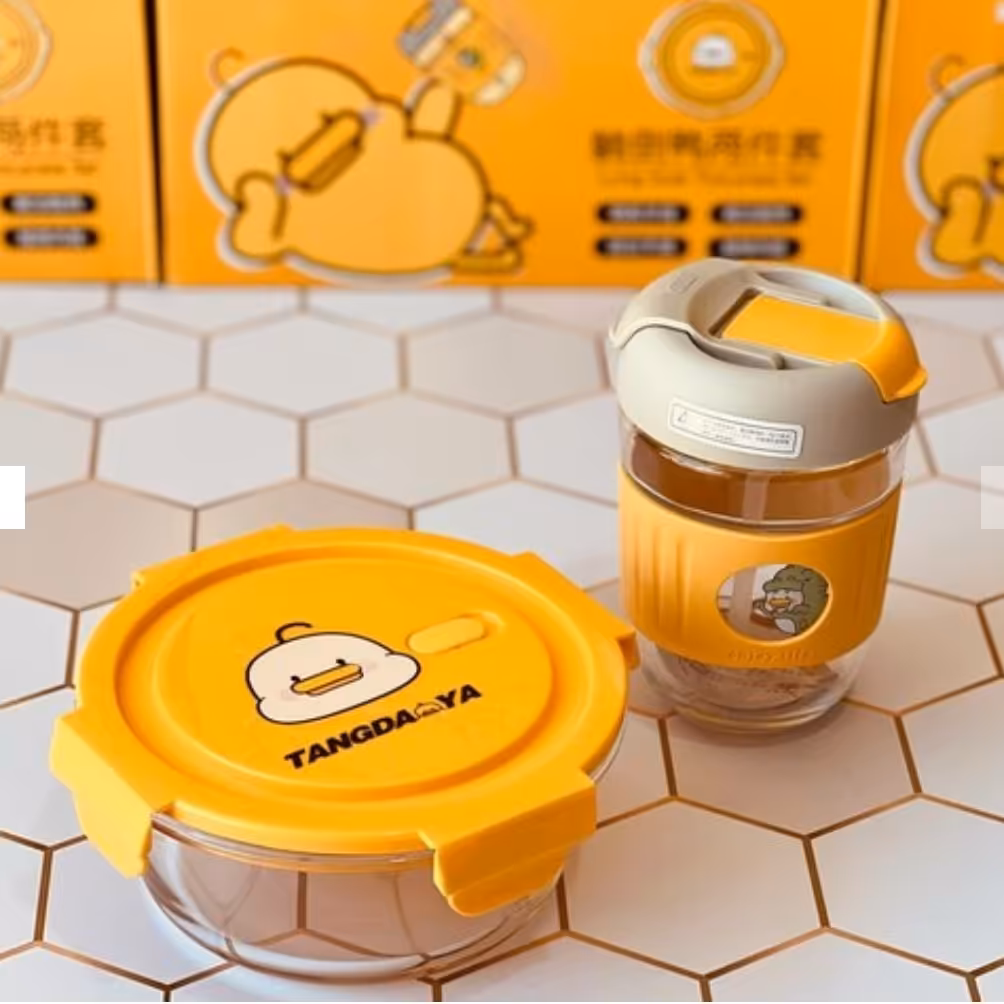 ست ظرف ولیوان نی دار کودک.طرح جوجه