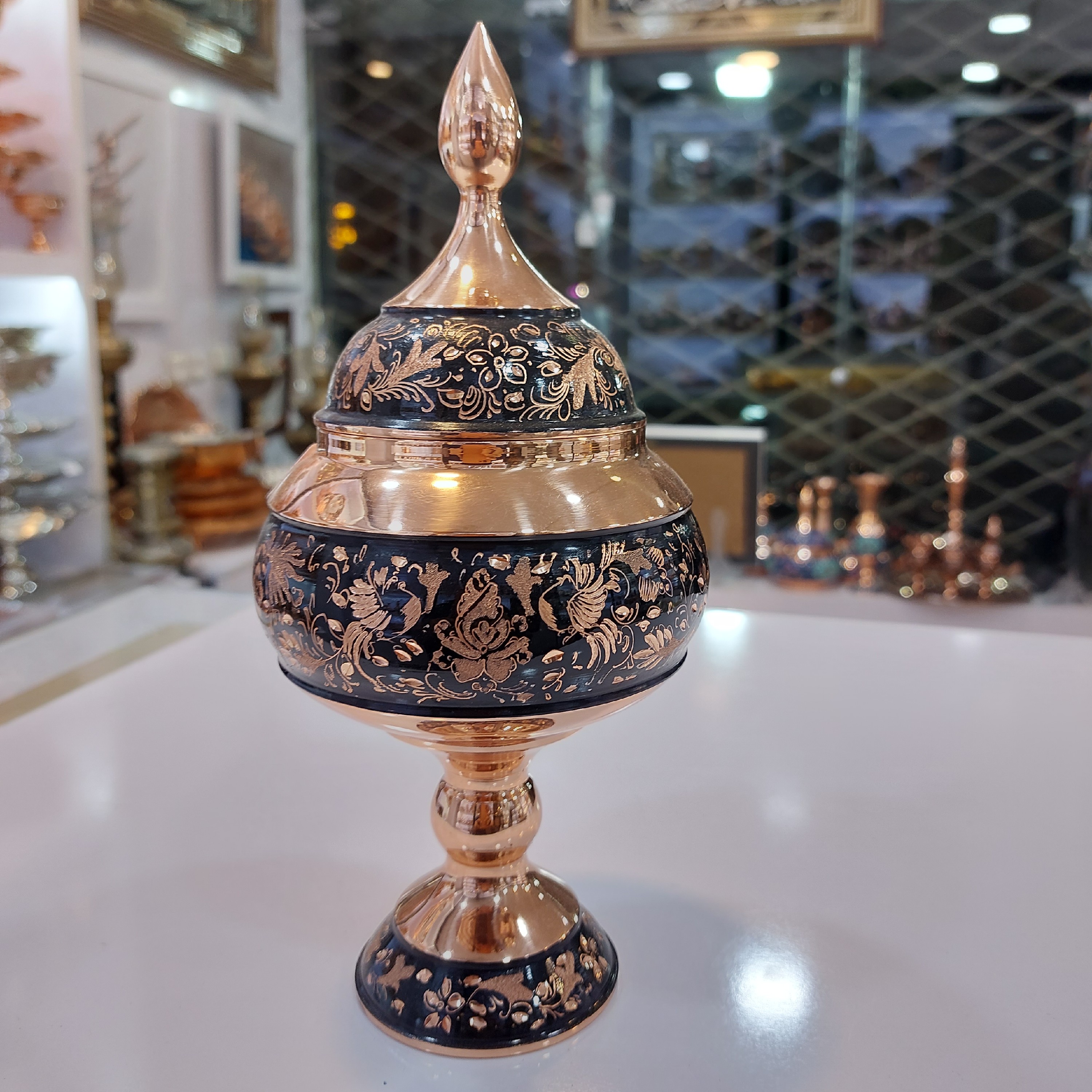 شکلات خوری پایه دار الماس تراش 20