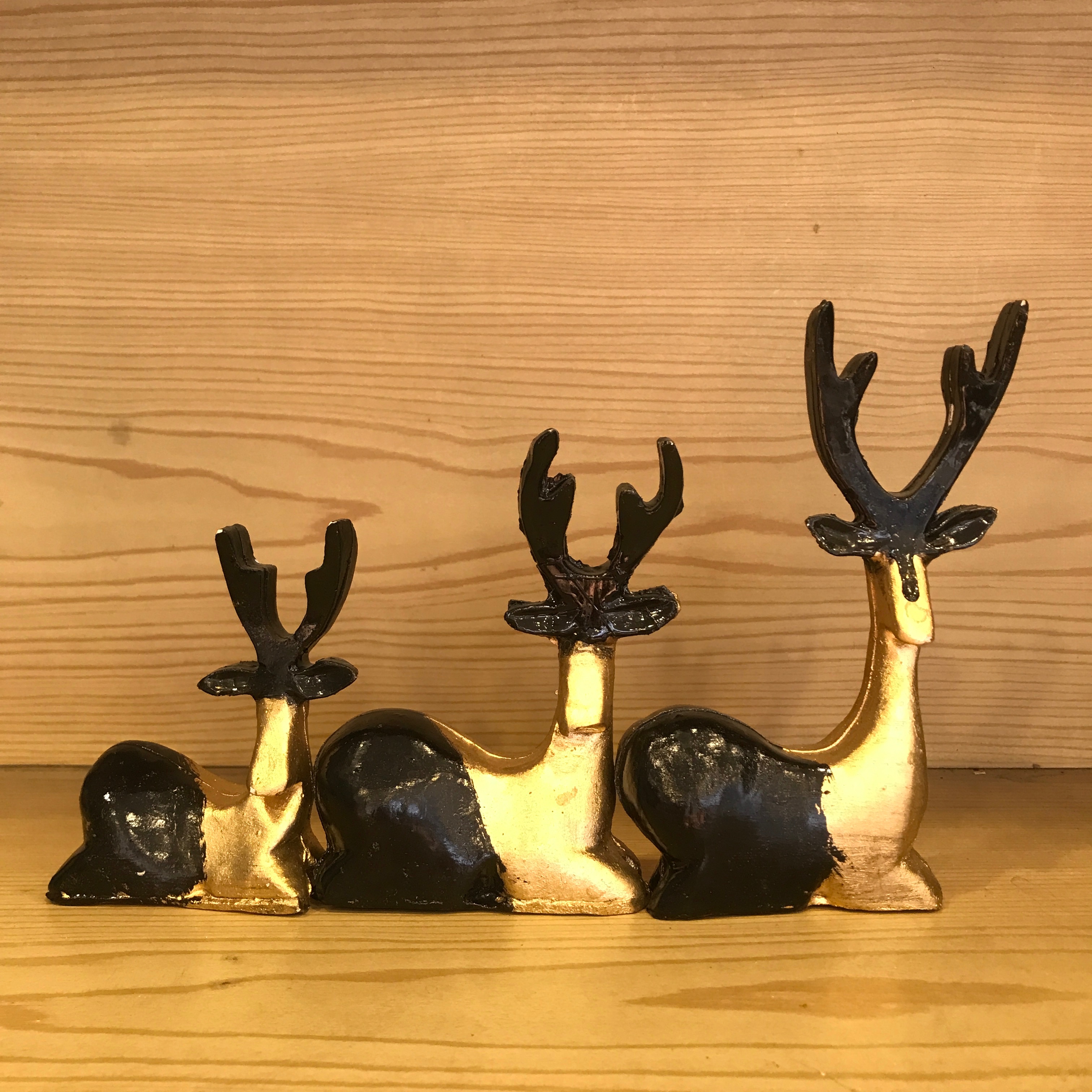 مجسمه گوزن-گوزن-مجسمه دکوری-مجسمه رومیزی-مجسمه-مجسمه زیبا-مجسمه دکوری-مجسمه دکور