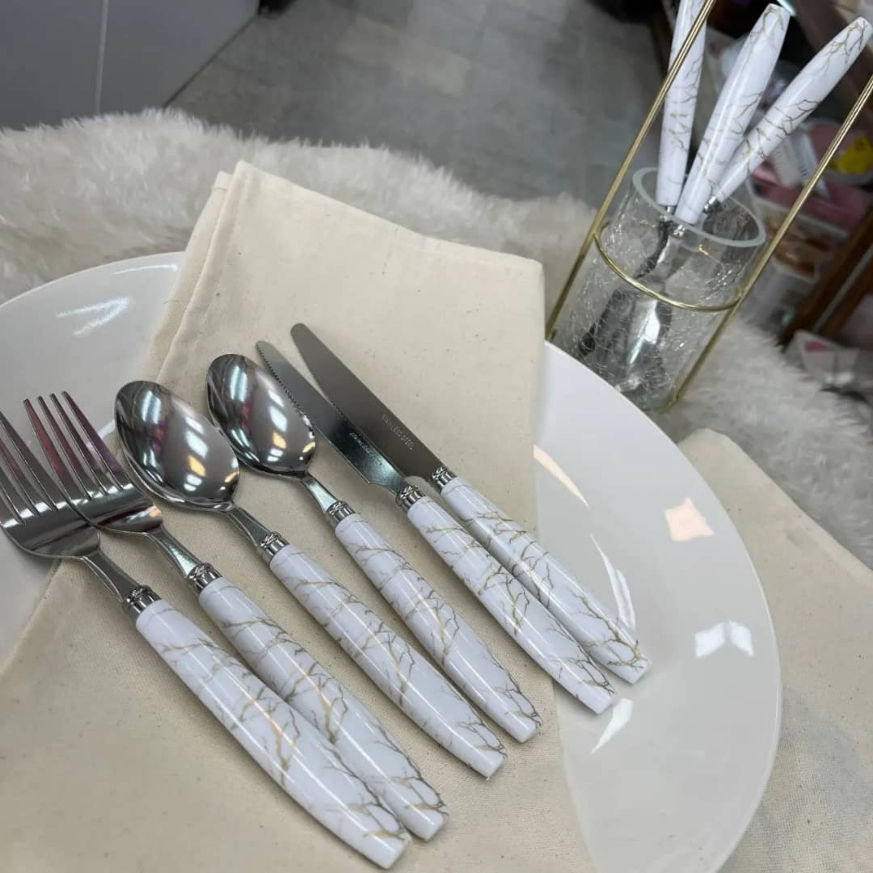 ست قاشق و چنگال و کارد ماربل 