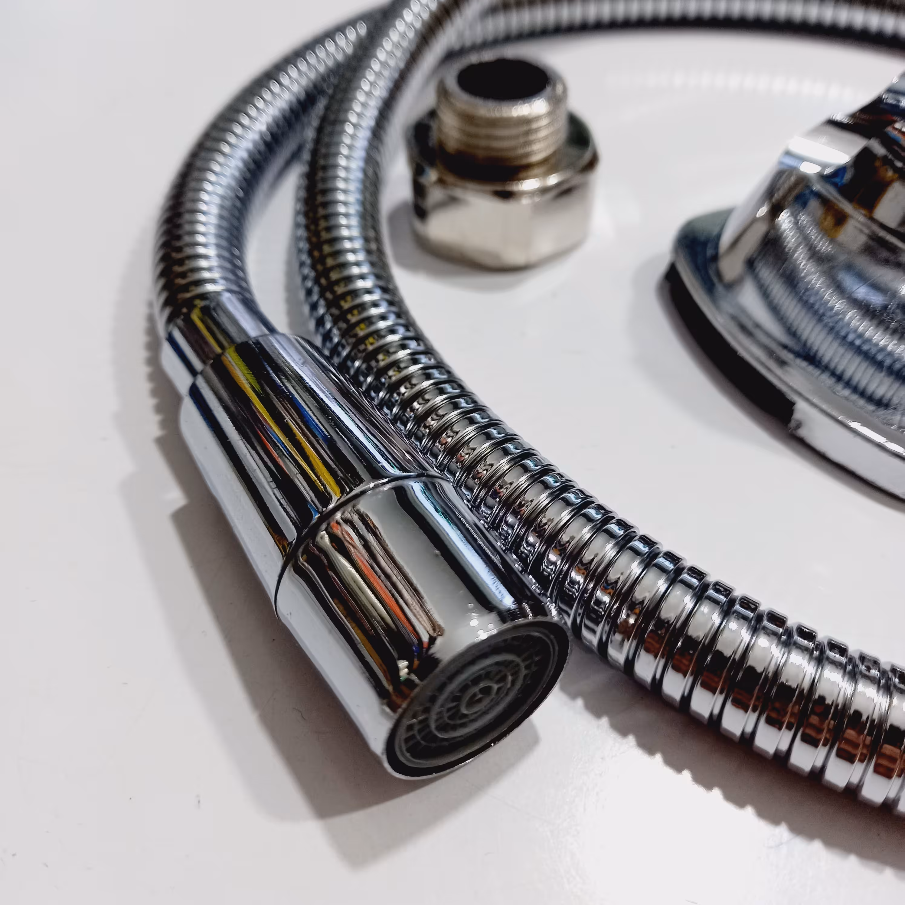 شیلنگ دستشویی فلزی (شلنگ توالت) ریز بافت درجه یک