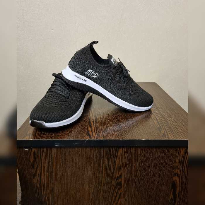 کفش جورابی بندی اسکیچرز