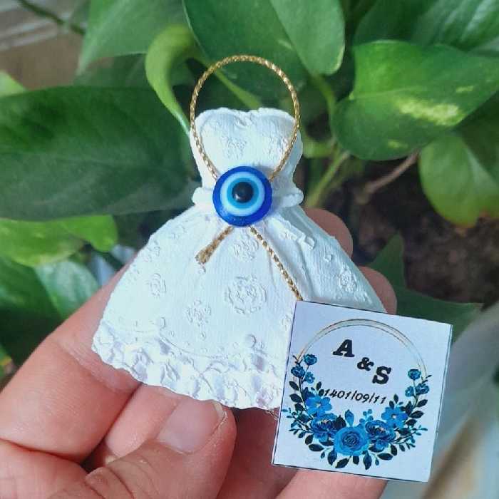 گیفت لباط عروس با چشم نظر