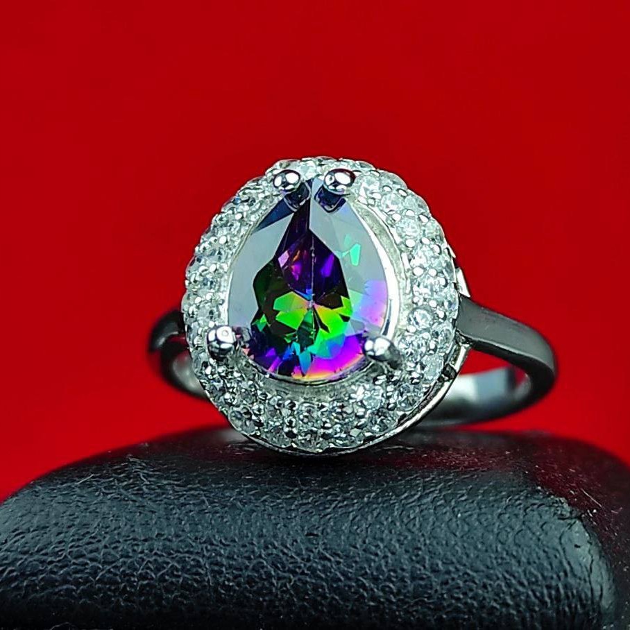انگشتر فوق العاده شیک توپاز هفت رنگ عیار نقره925