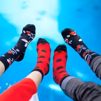 جوراب نیم ساق مدل کفشدوزک لنگه به لنگه