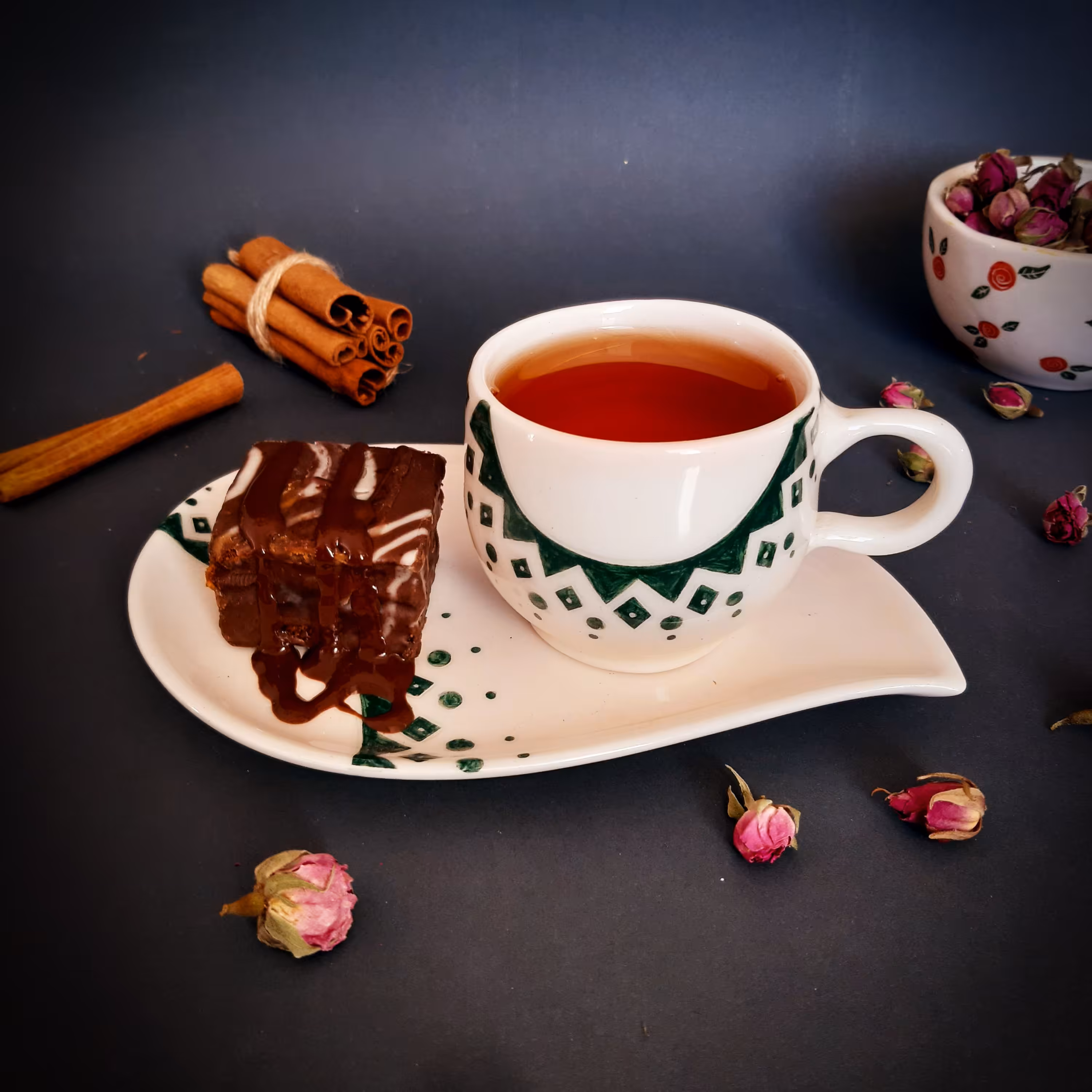 ست فنجون و زیری سرامیکی 