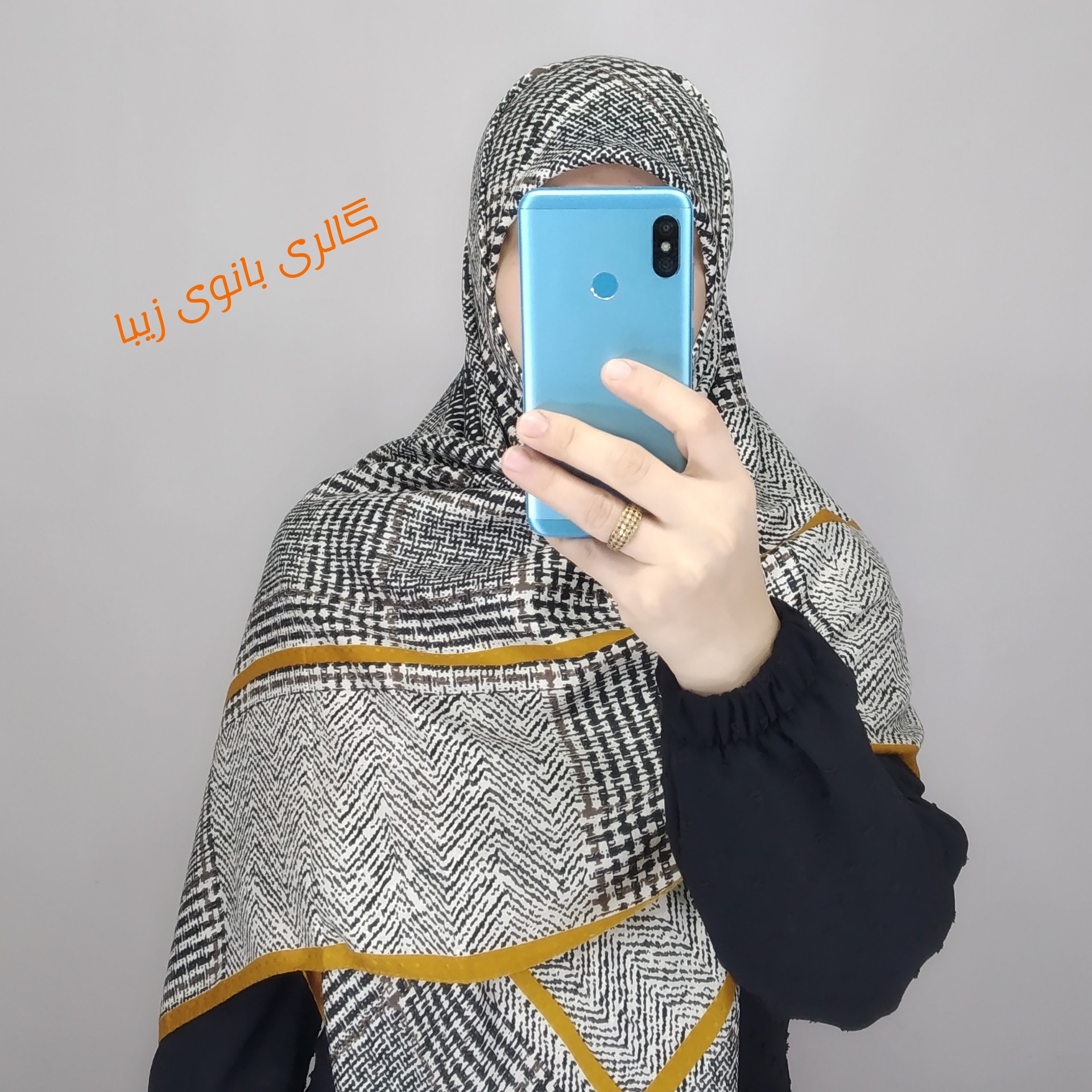 روسری نخی پاییزه منگوله دار