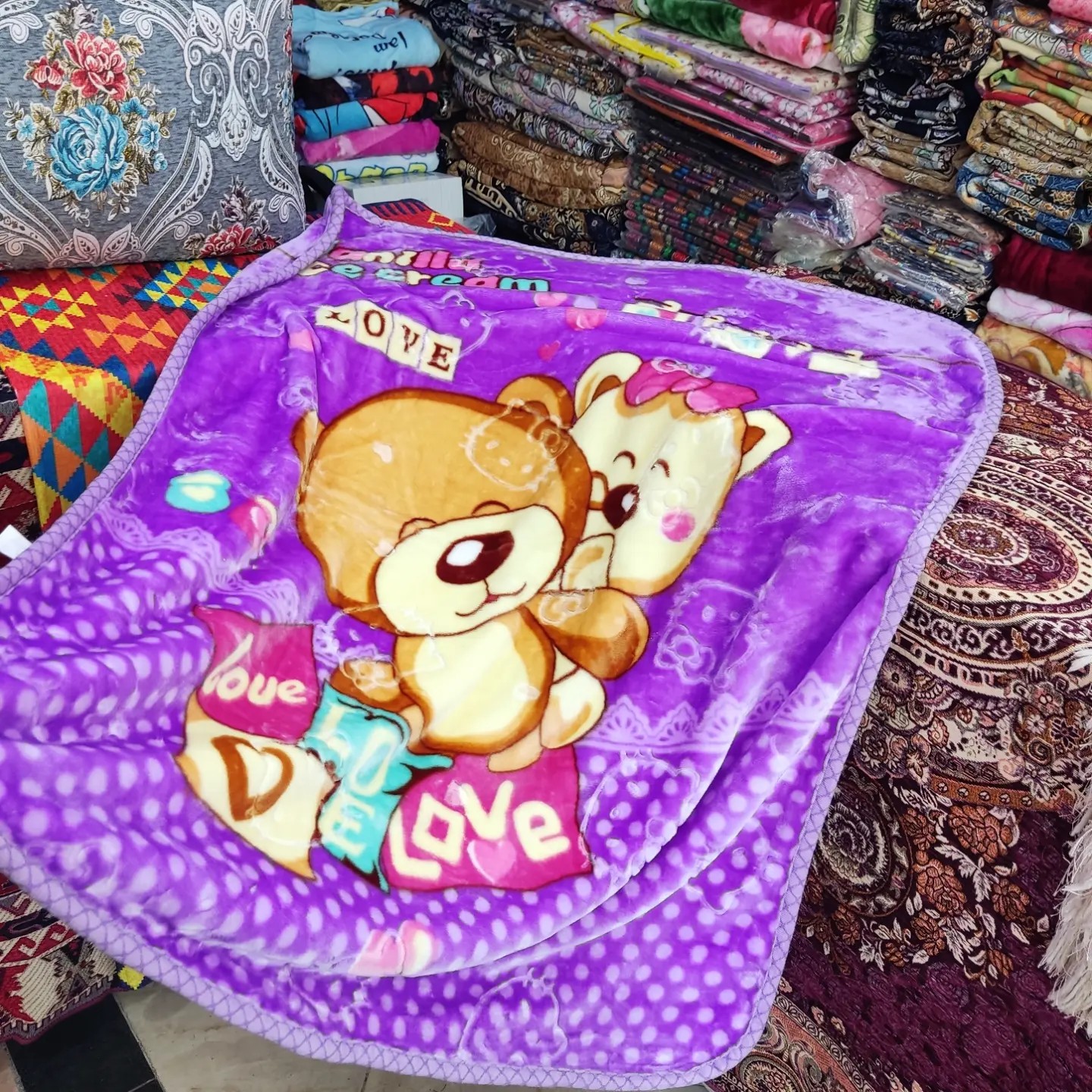 پتو نوزادی