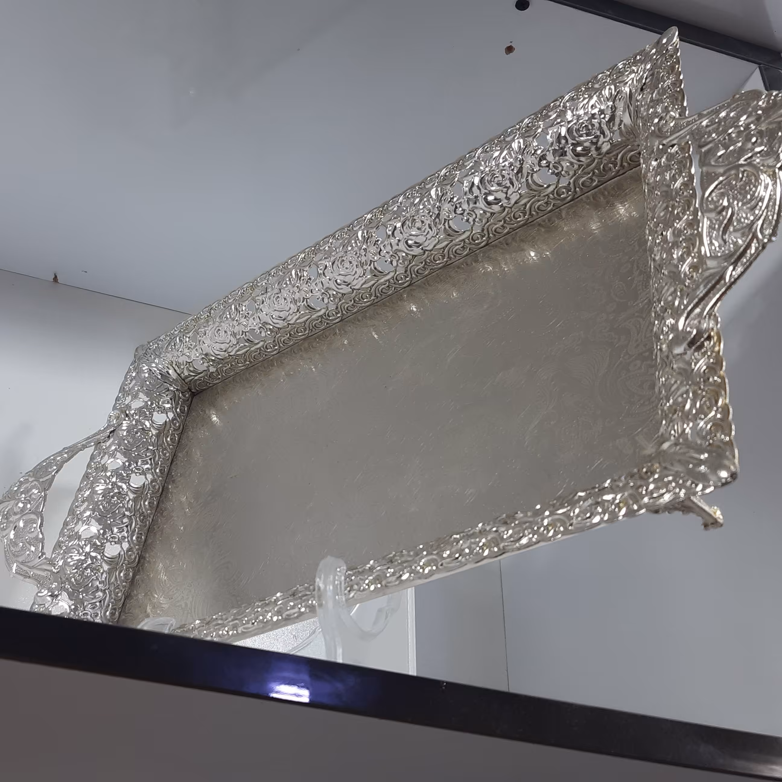 سینی فلزی  طلایی و نقره ای دیانا