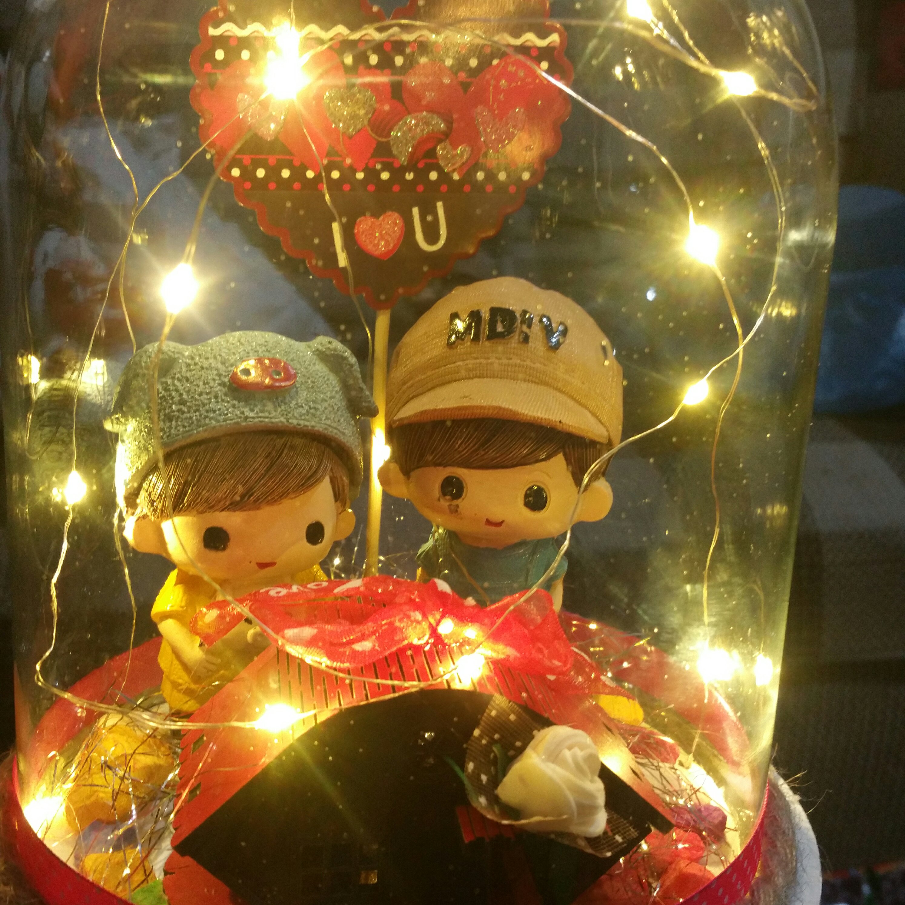 باکس هدیه دختر پسر  خانه رویایی  چراغ خواب شیشه استوانه