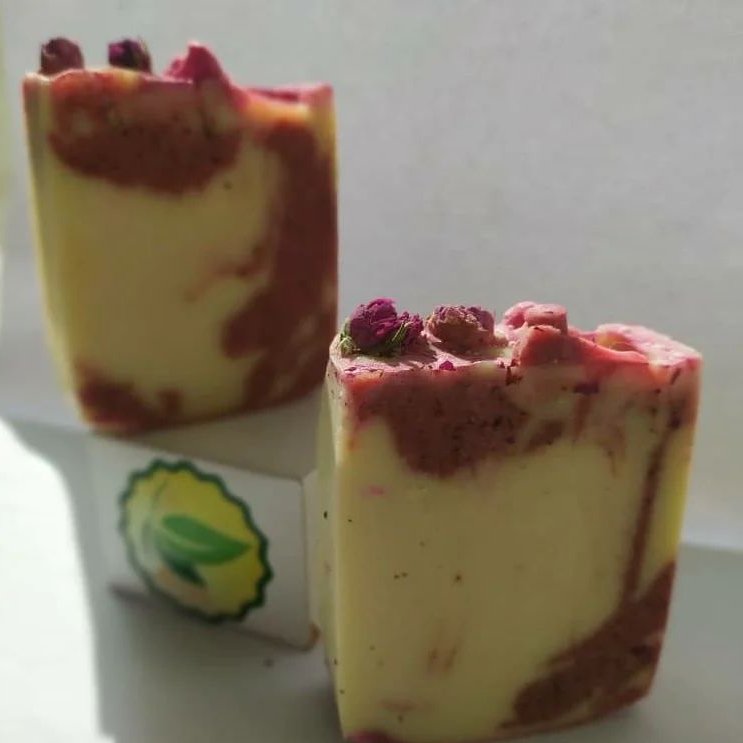 صابون گل سرخ