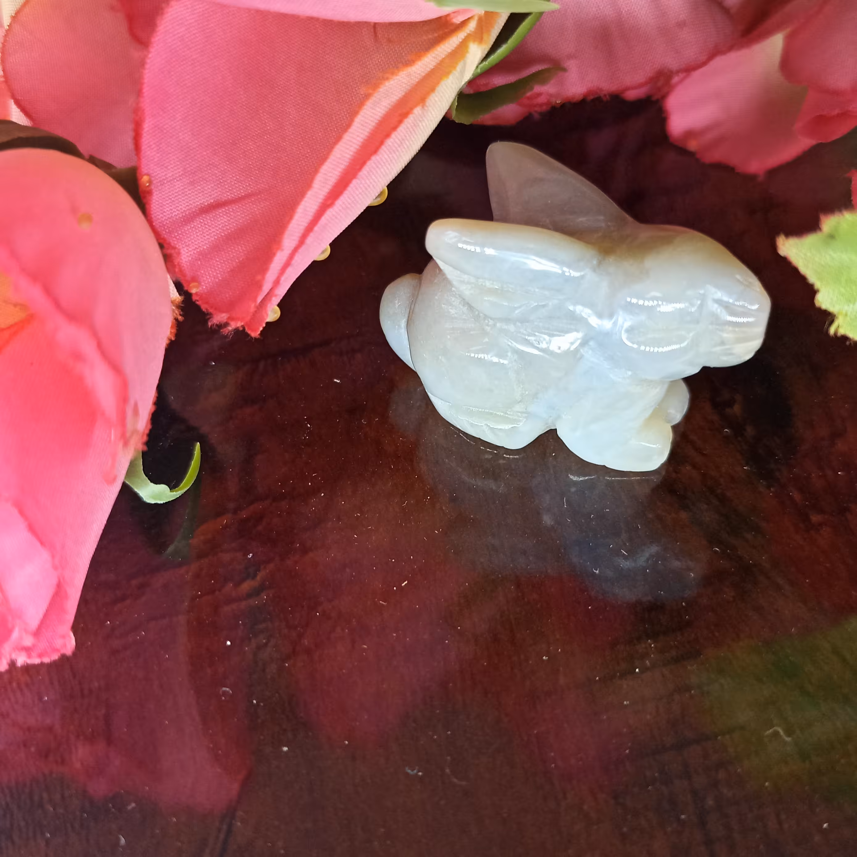 سنگ عقیق کبود .با زنجیر نقره . جا کلیدی . آویز کیف . آویز آیینه ی ماشین