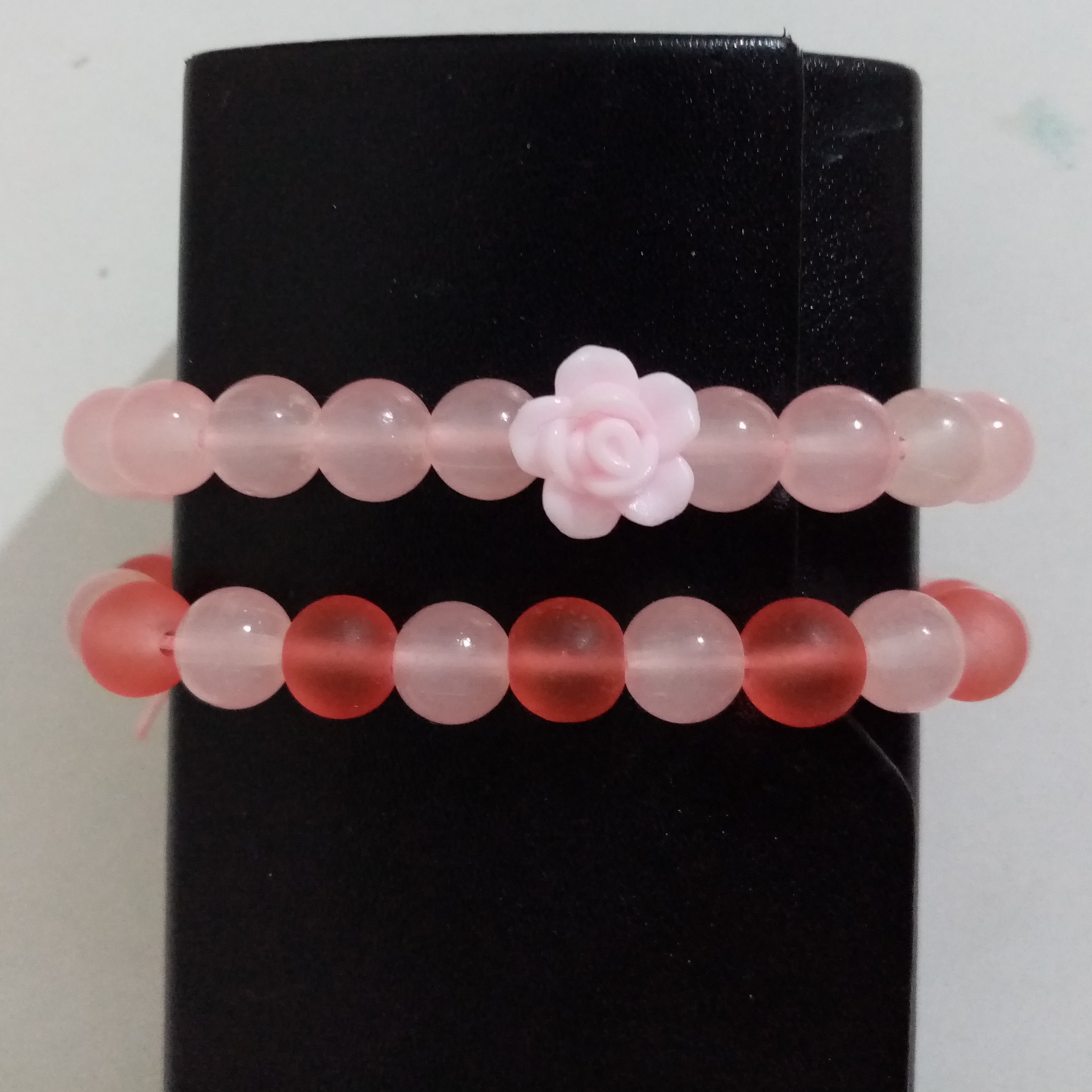 دستبند مهره ای