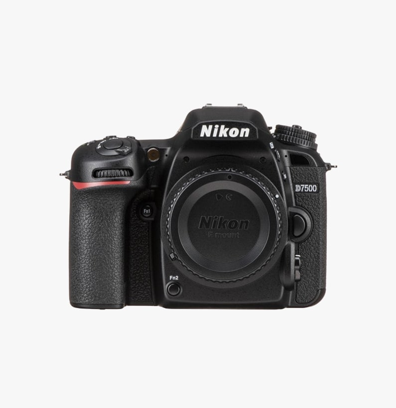 دوربین عکاسی Nikon مدل D7500 (18-140)