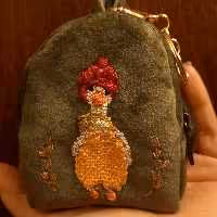 کیف شارژر و هندزفری طرح کوله پشتی گلدوزی شده با دست