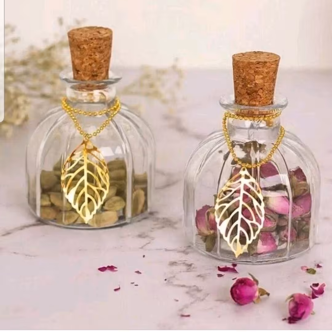 بانکه زعفران بلوری با در چوب پنبه و جنس بلور